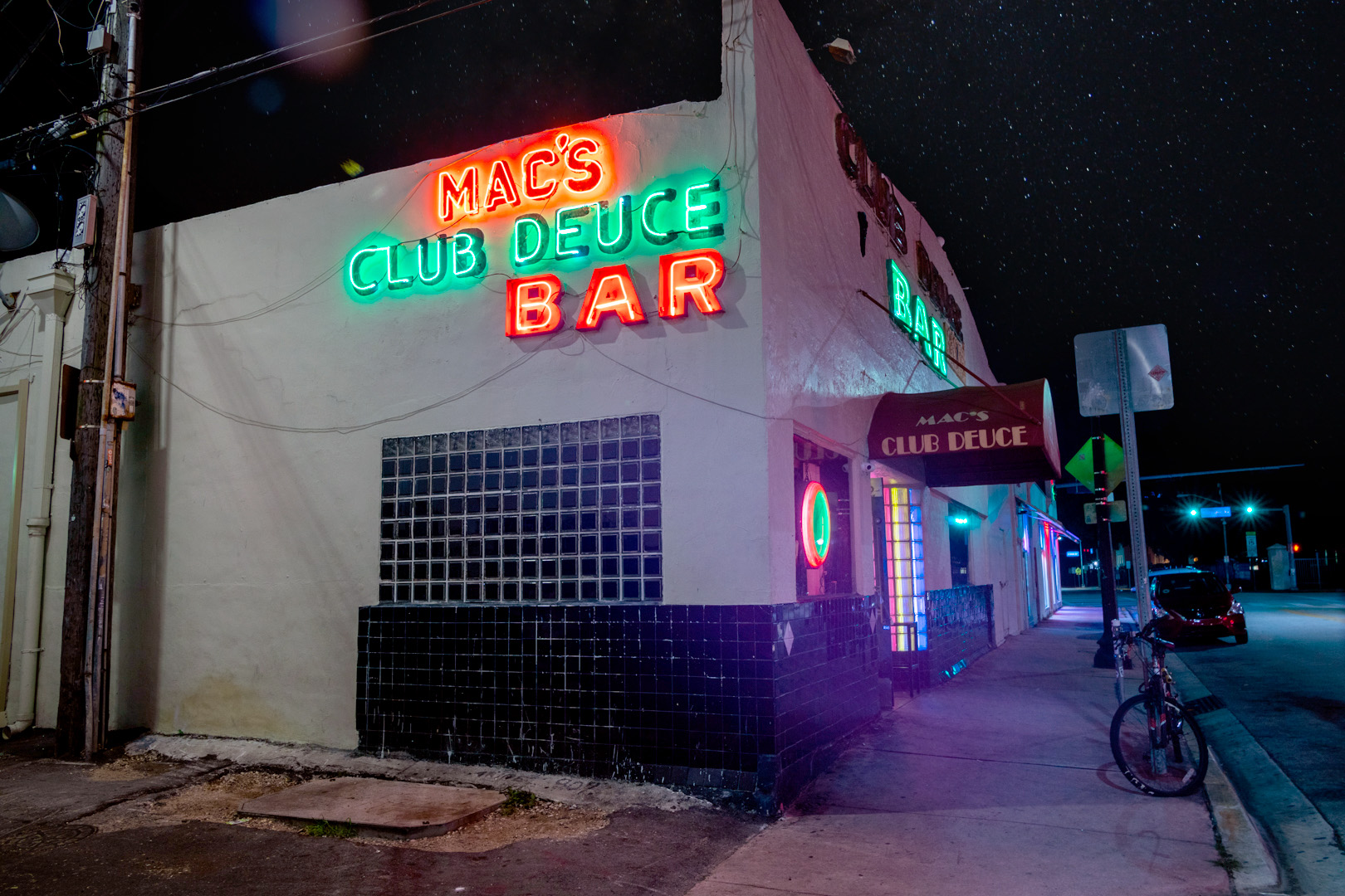 Mac's Club Deuce | Miami, FL | US Ghost Adventures