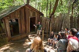 The Oregon Vortex and House of Mystery - Photo
